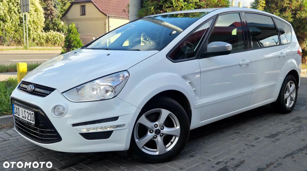 Ford S-Max 2011 photo 3