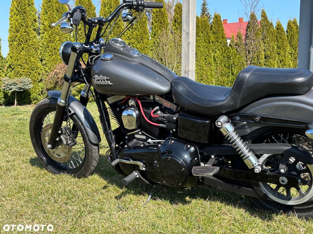 Harley-Davidson Dyna Street Bob - 3