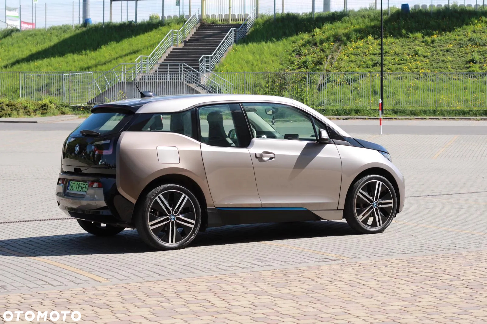 BMW i3 (60 Ah) - 5