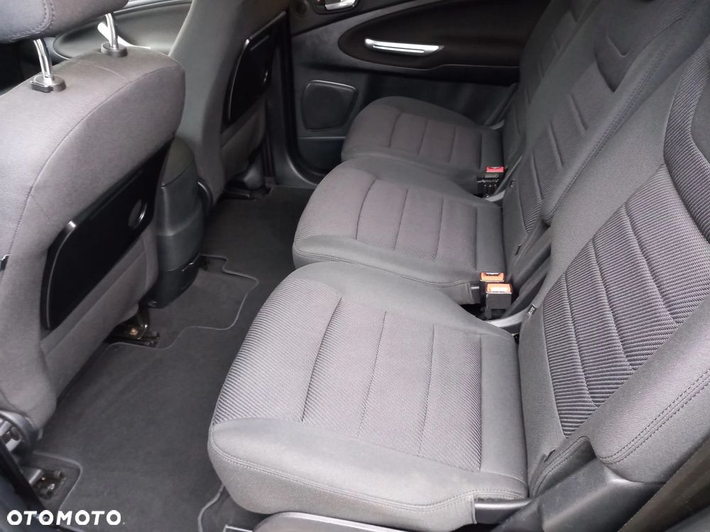 Ford S-Max 2.0 TDCi DPF Business Edition - 20