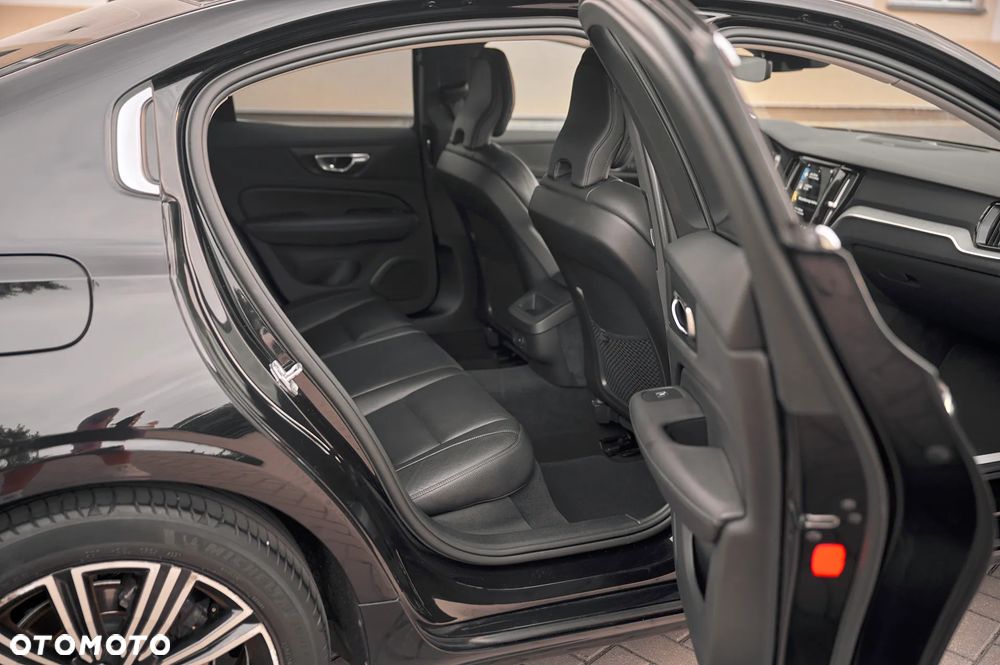 Volvo S60 T4 Inscription - 18