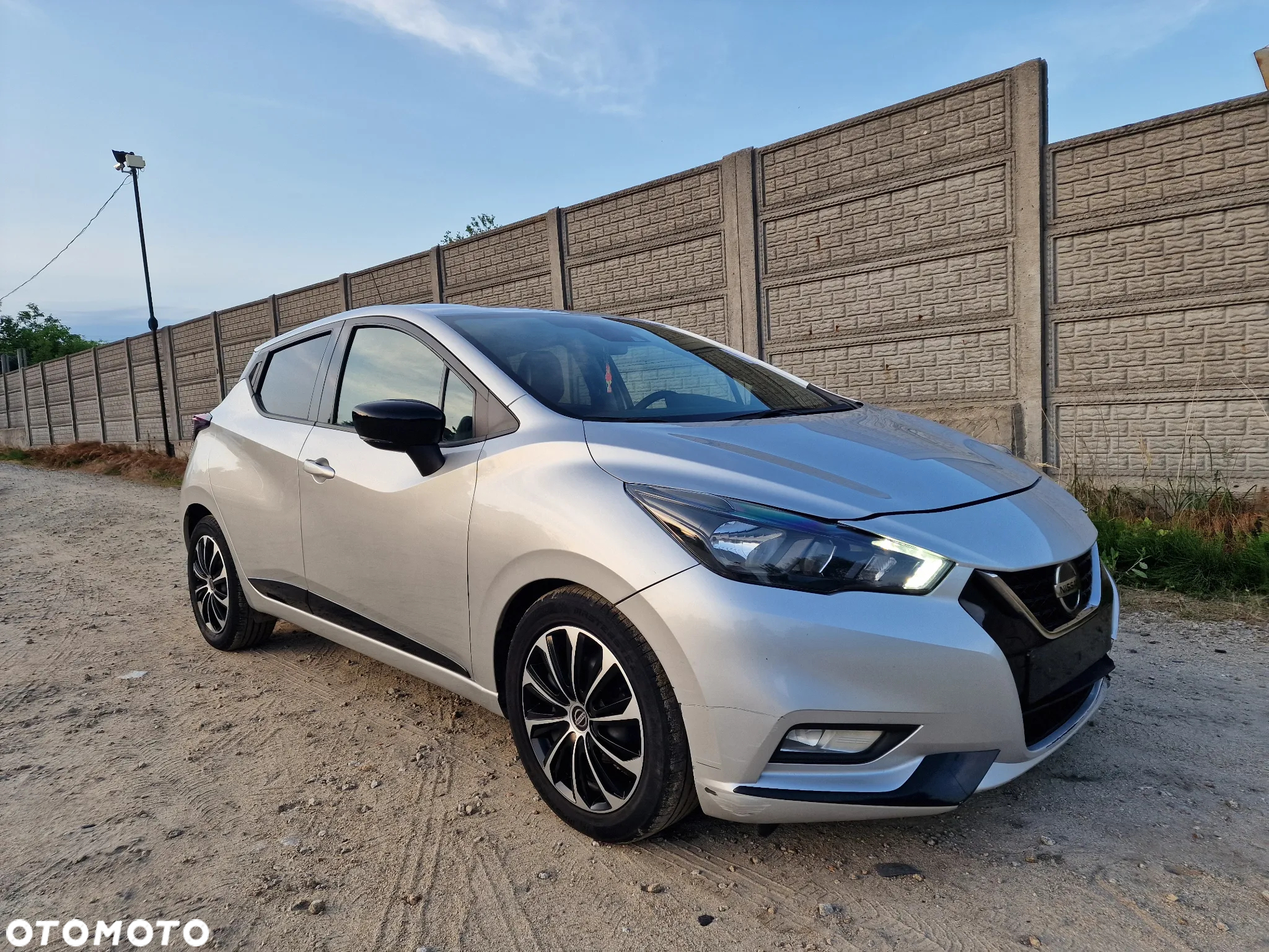Nissan Micra 1.0 IG-T N-Design Xtronic - 39