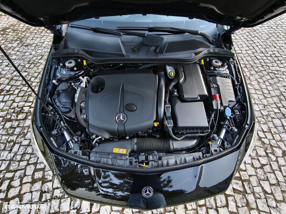 Mercedes-Benz CLA 200 d Shooting Brake AMG Line Aut. - 18