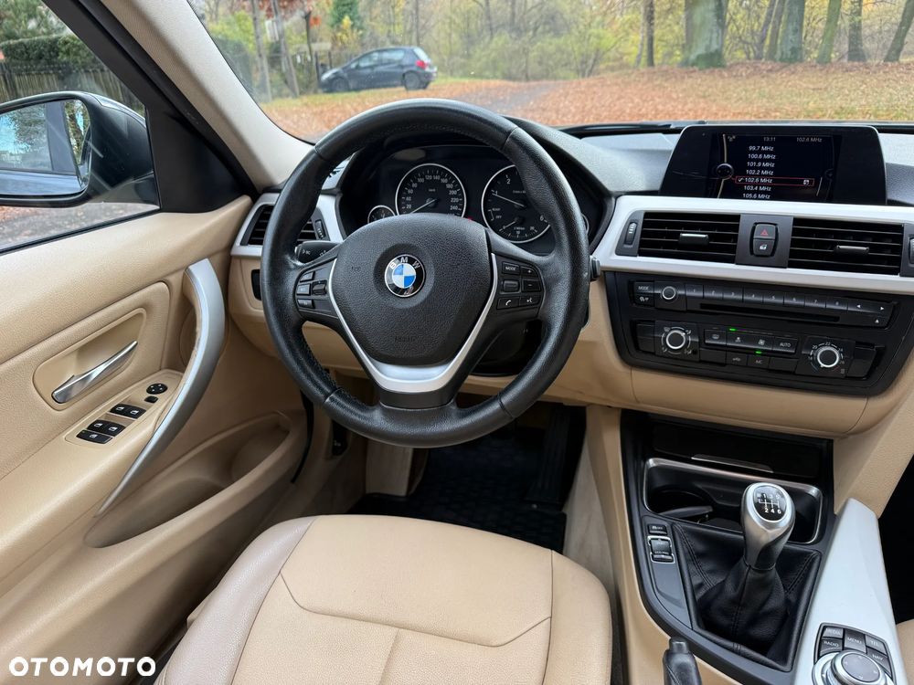 BMW Seria 3 318d DPF - 20