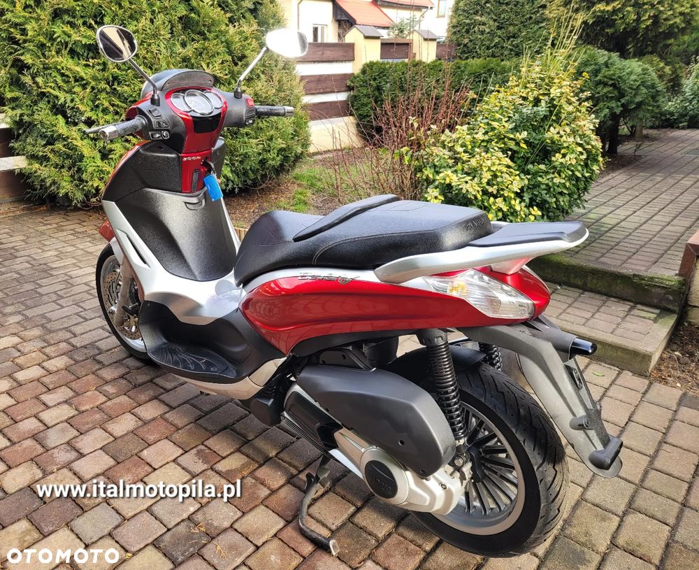 Piaggio Beverly - 8