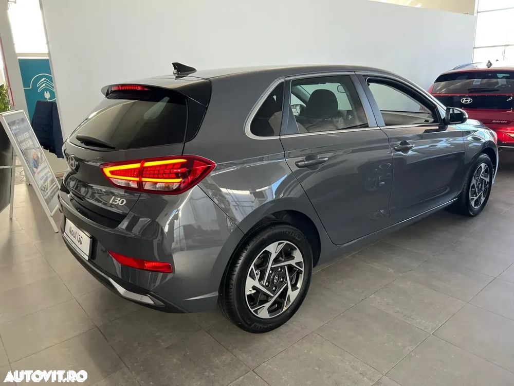 Hyundai i30 1.5 96CP M/T Highway - 3