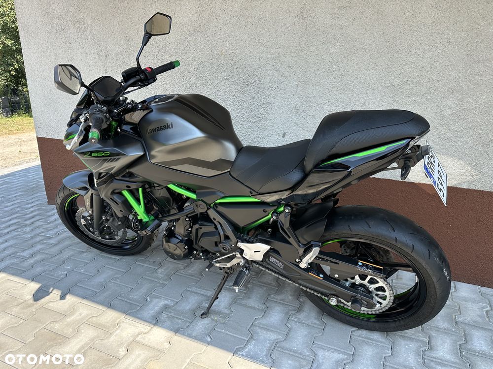 Kawasaki Z 650 - 16