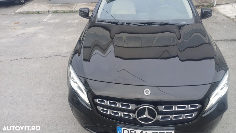 Mercedes-Benz GLA - 1