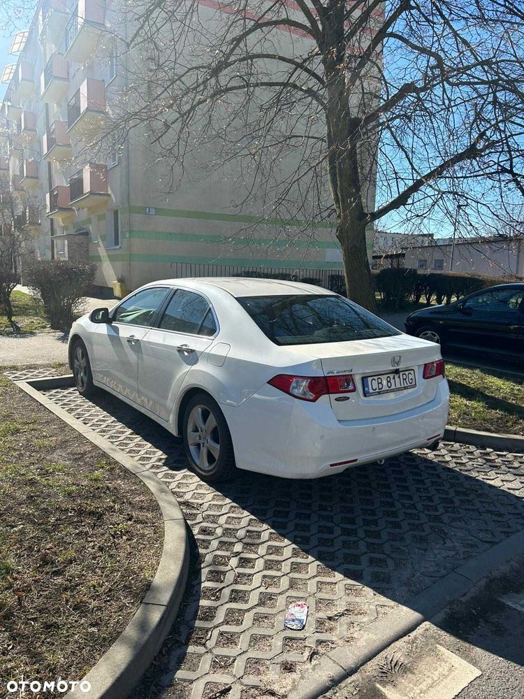 Honda Accord - 4