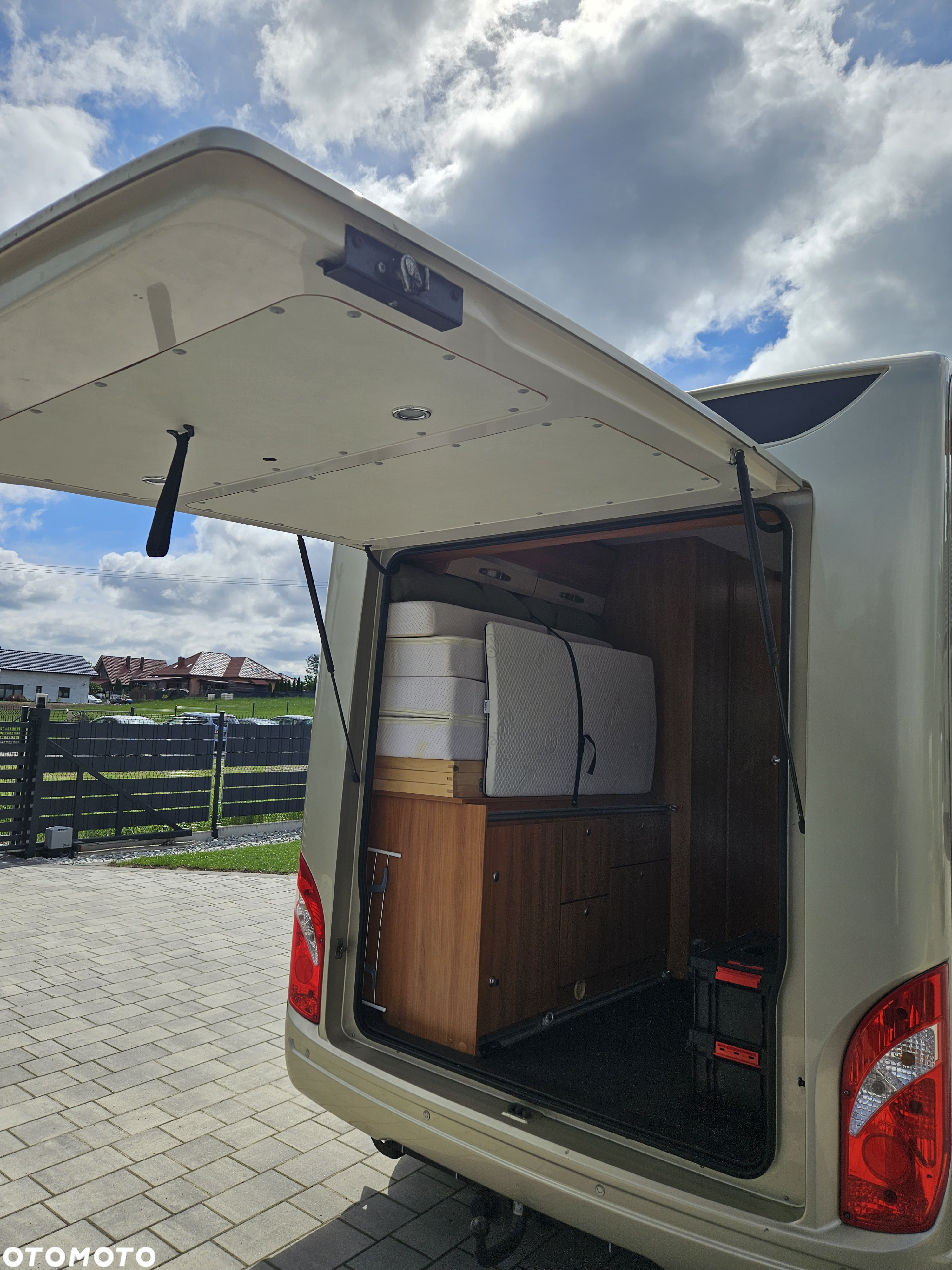 Hymer-Eriba 404 Compact - 12
