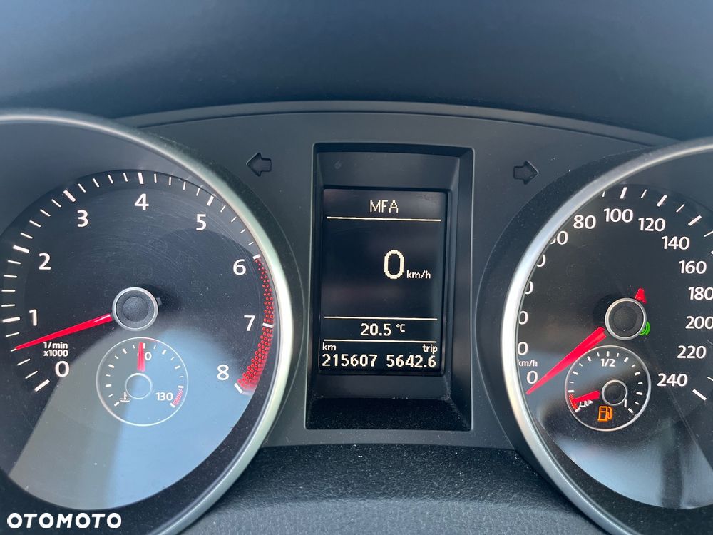 Volkswagen Golf 1.4 TSI DSG Highline - 25
