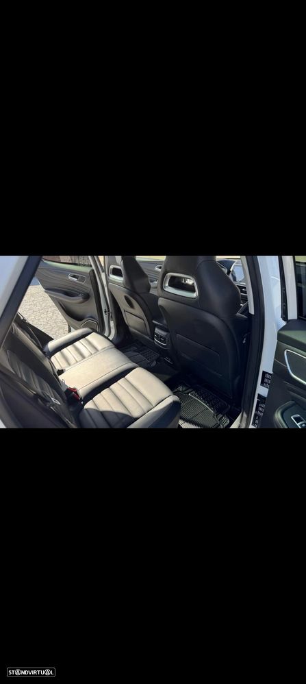 MG EHS 1.5 T-GDI Plug-in Hybrid Luxury - 15