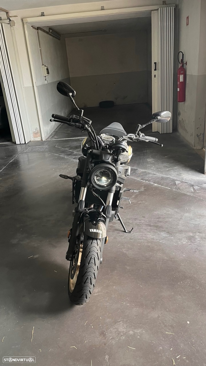 Yamaha XSR 700 - 3