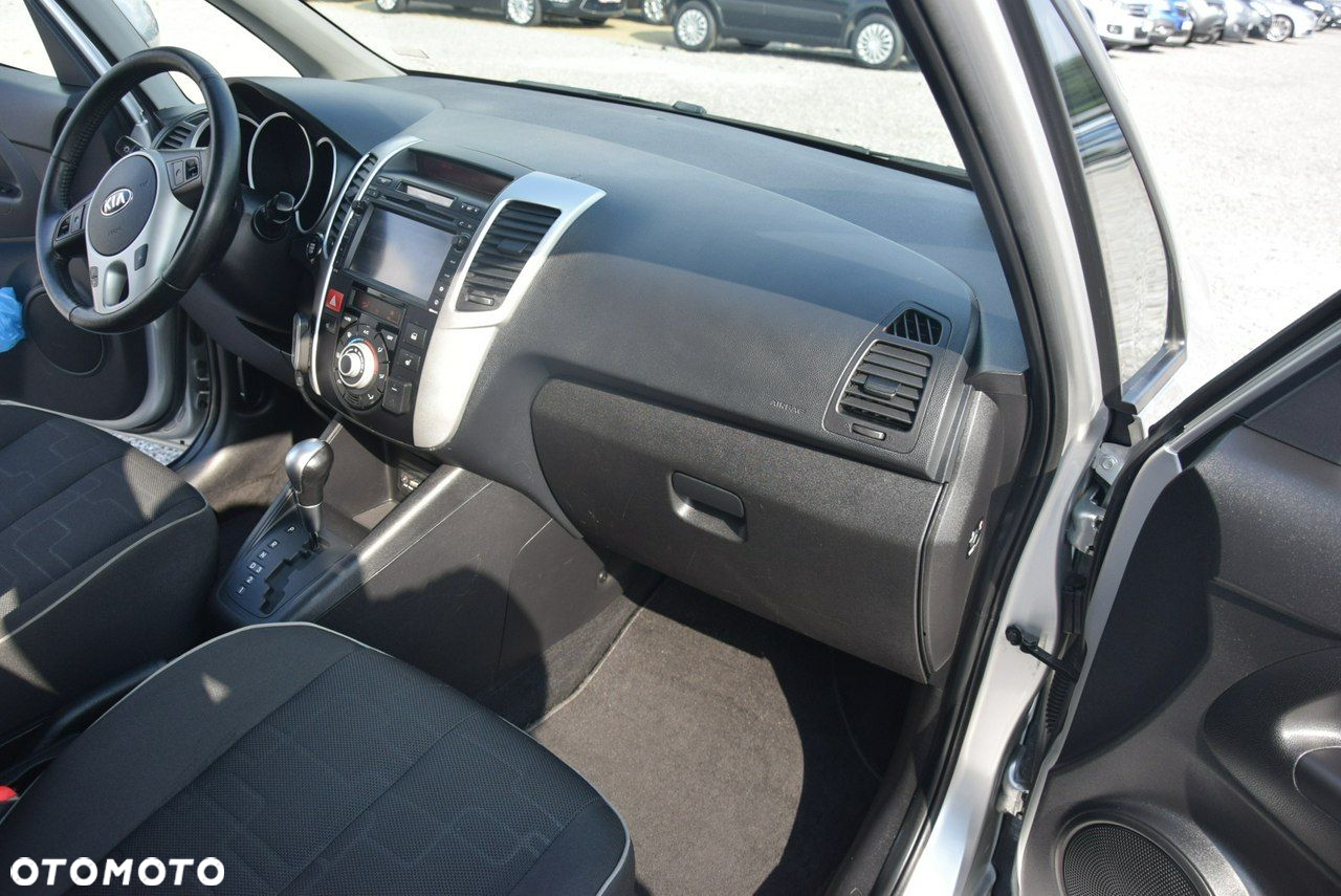 Kia Venga 1.6 CVVT Automatik Fifa World Cup Edition - 32