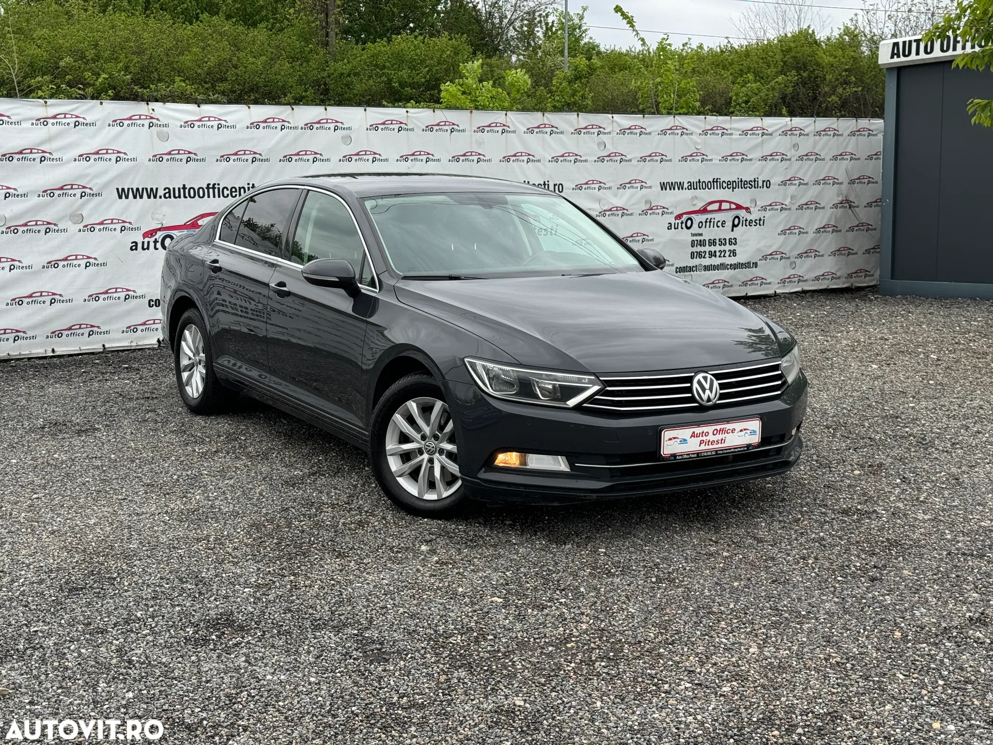 Volkswagen Passat 2.0 TDI DSG Comfortline - 3