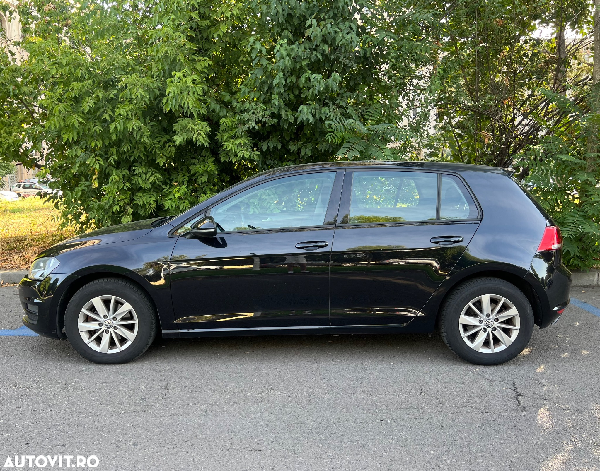 Volkswagen Golf - 4