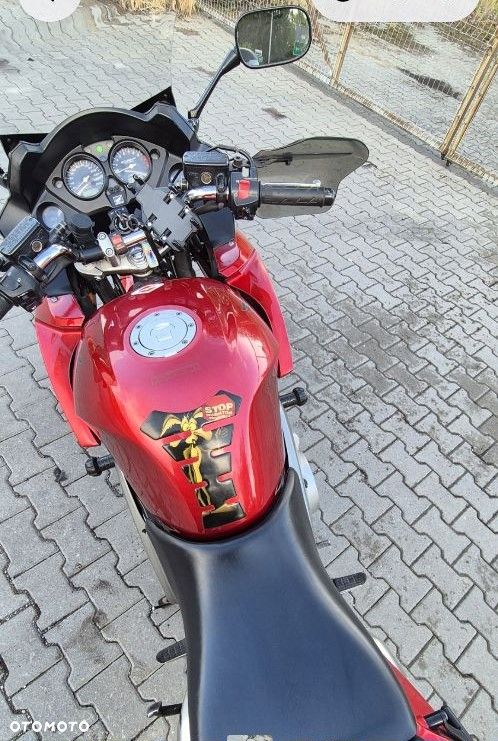 Honda CBF - 8