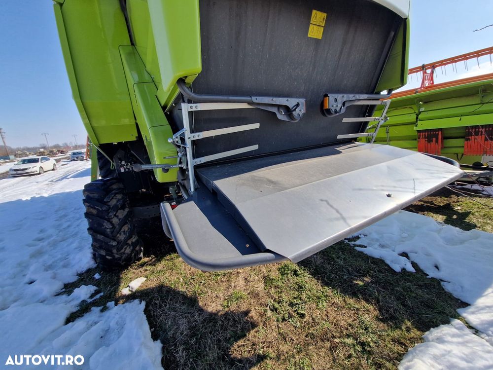 Claas TUCANO 440 - 14