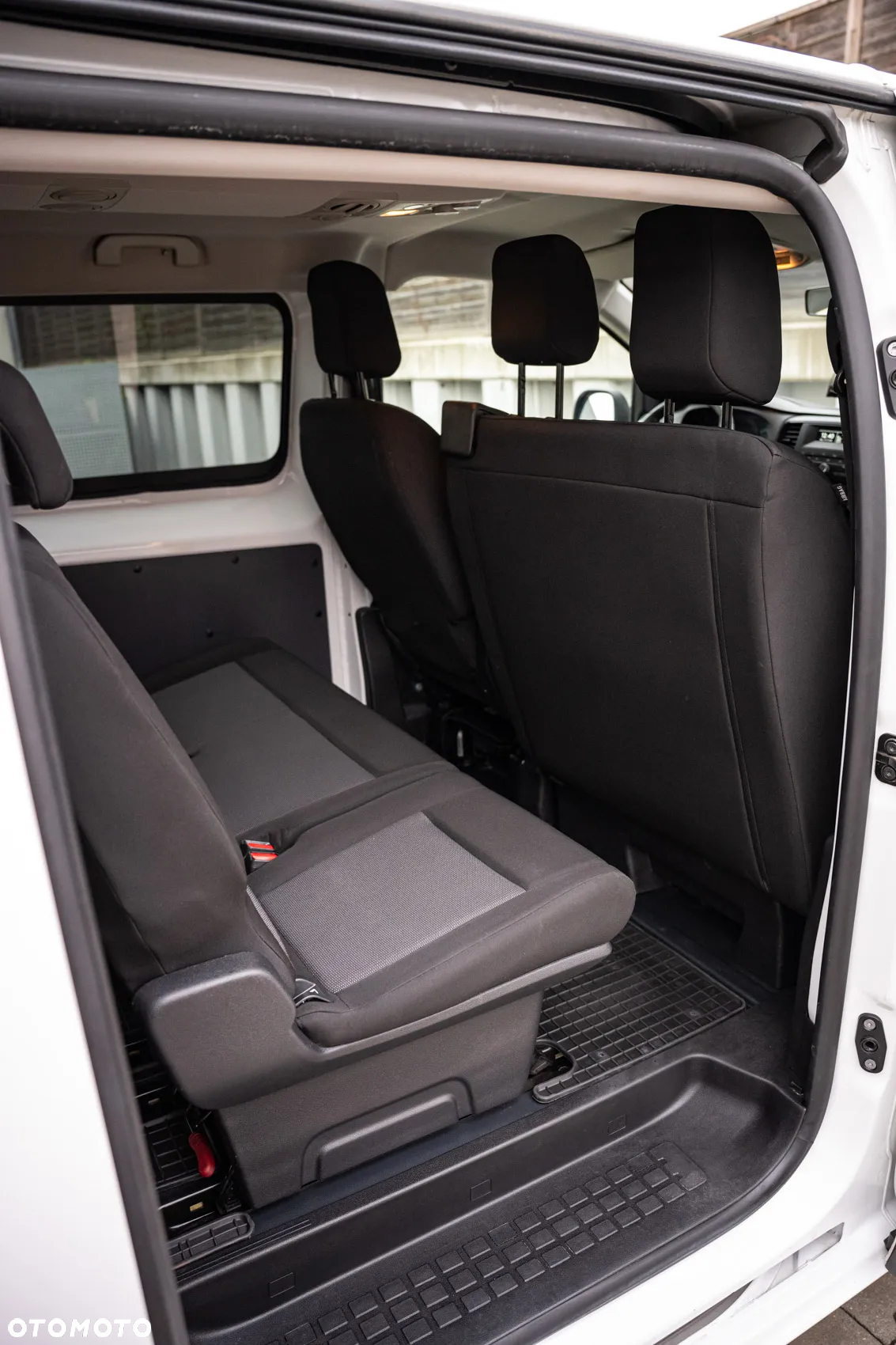 Opel Vivaro - 9