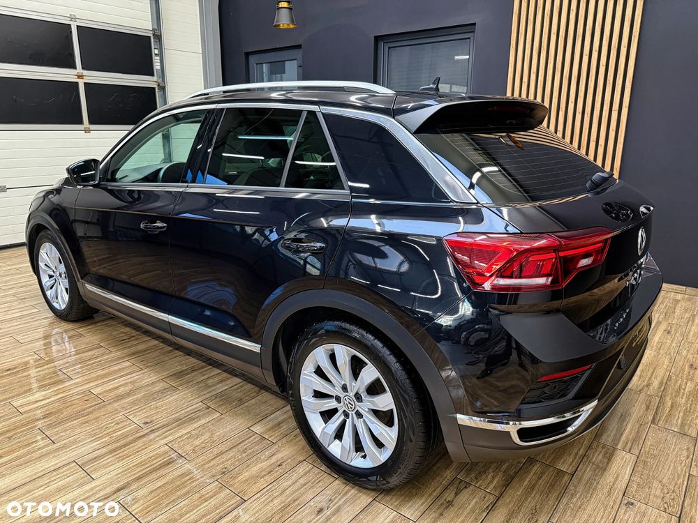 Volkswagen T-Roc - 10