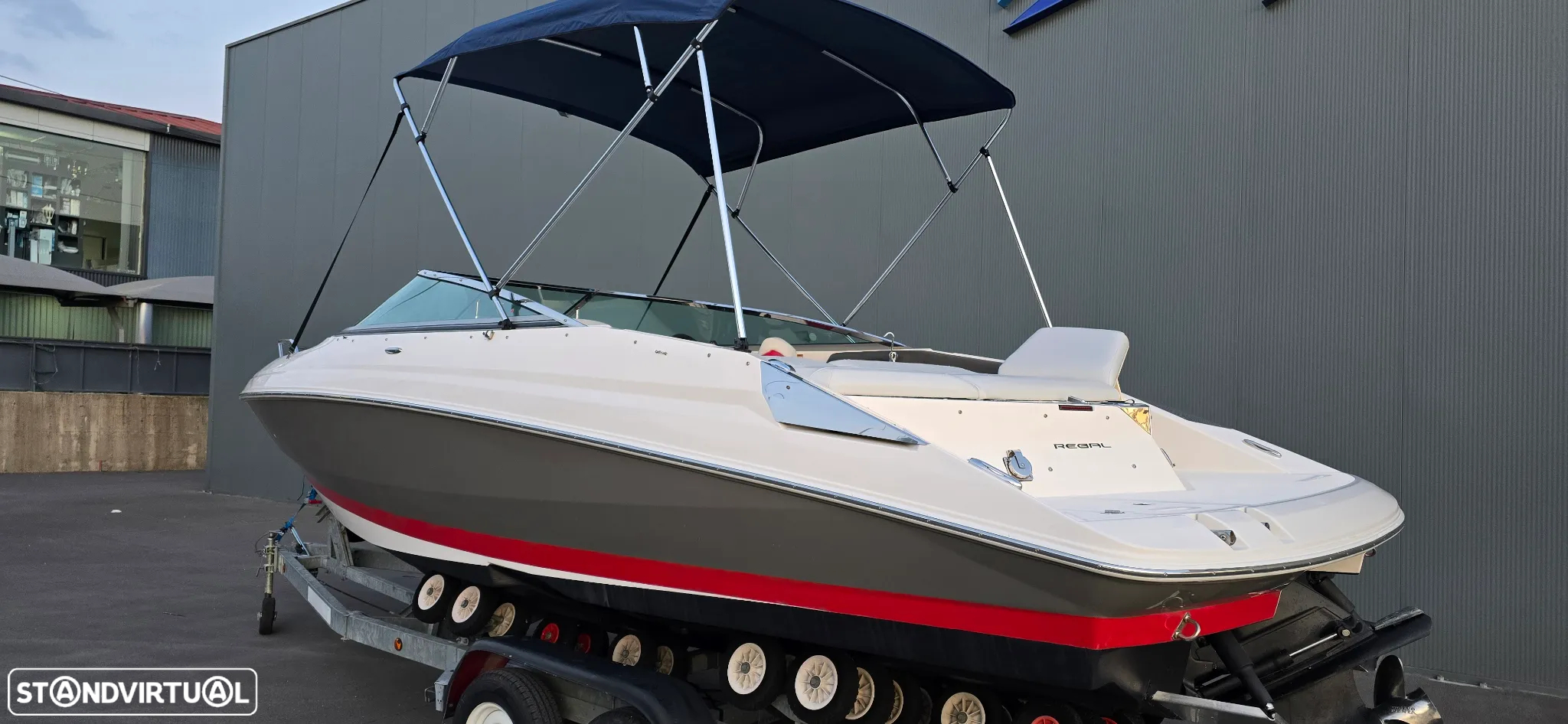 Regal 2250 fastdeck - 5