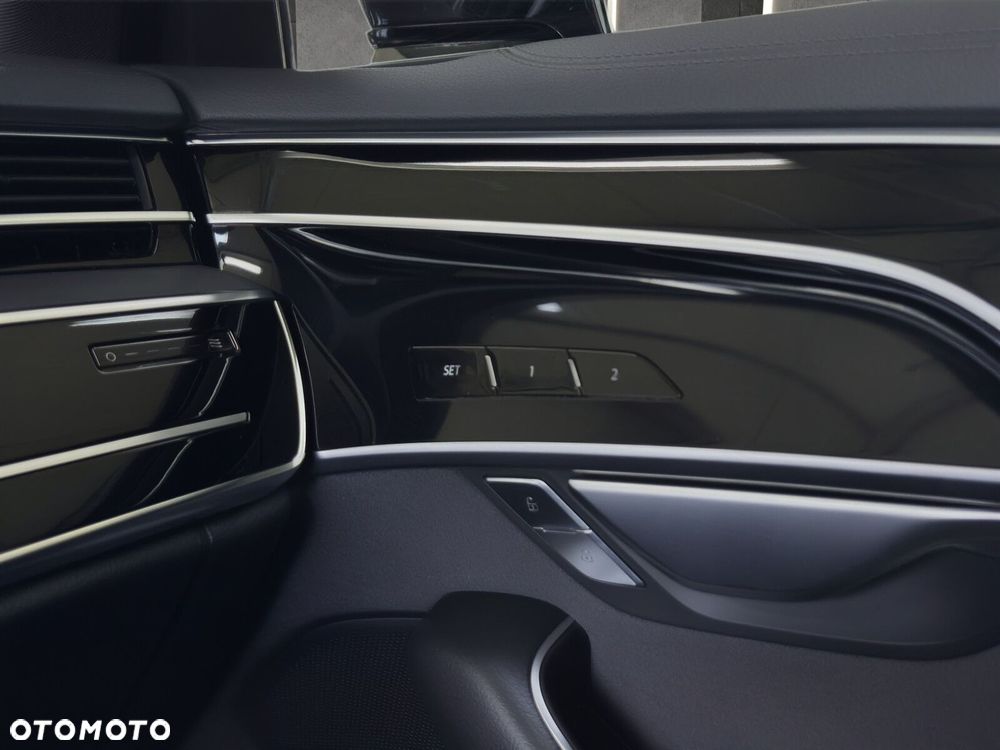 Audi A8 - 31