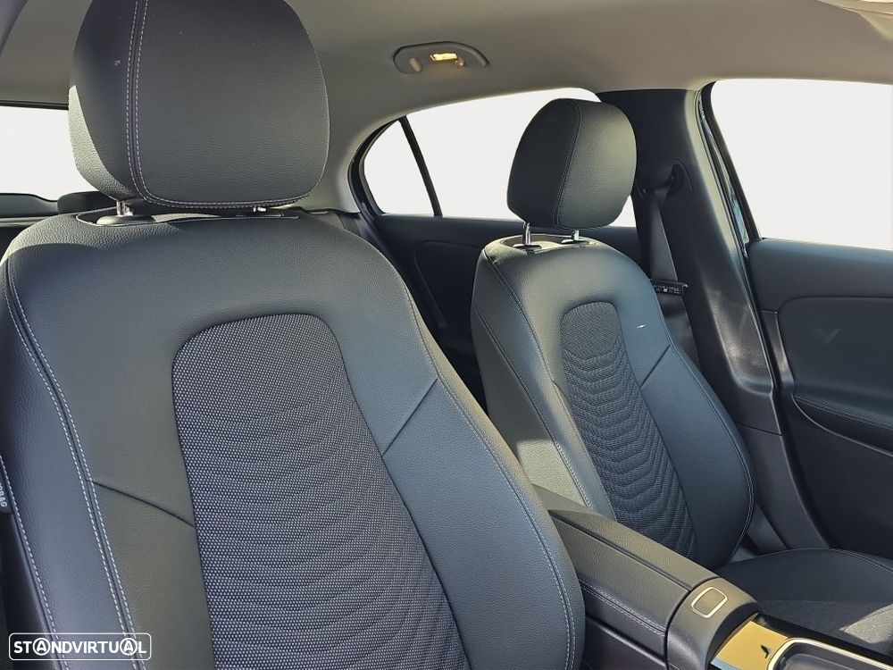 Mercedes-Benz A 180 - 13