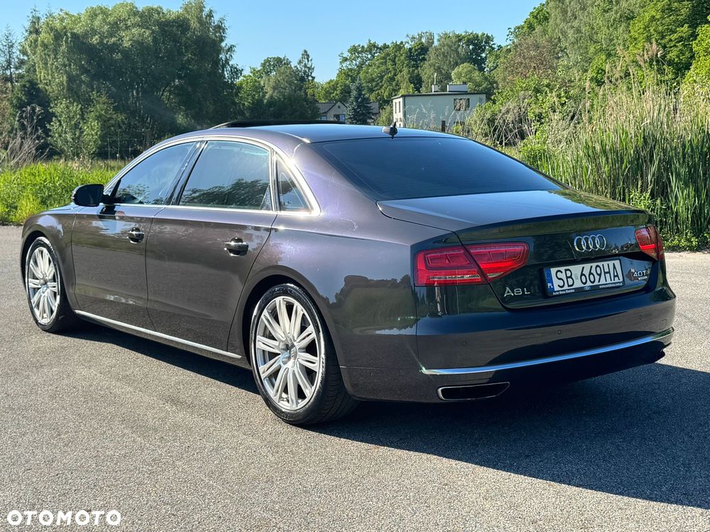 Audi A8 4.0 TFSI L Quattro - 10