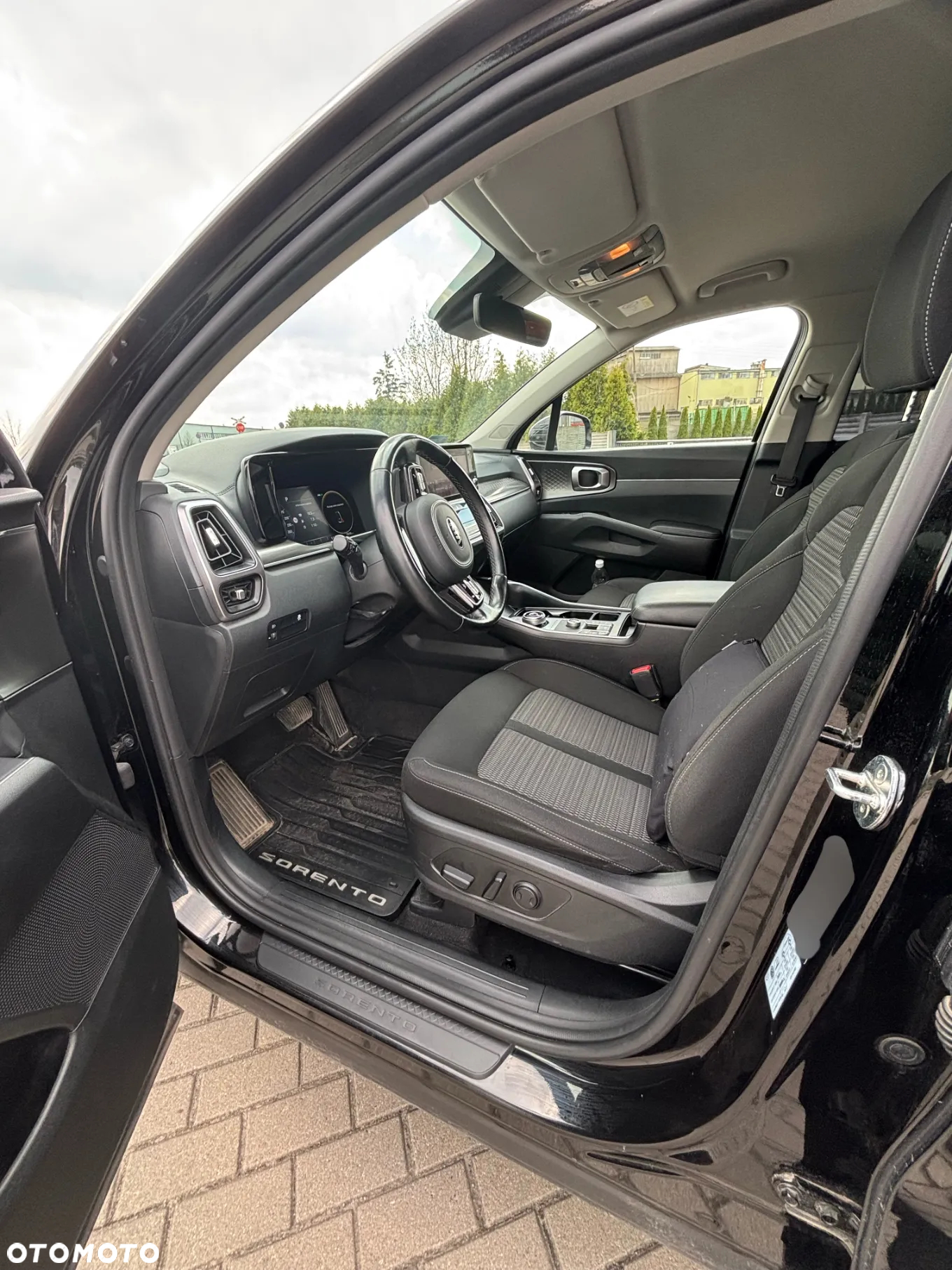 Kia Sorento 1.6 T-GDI HEV M 7os - 10
