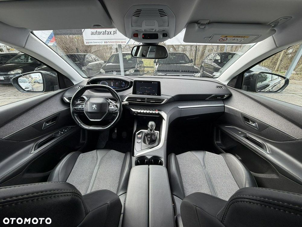 Peugeot 5008 1.5 BlueHDi Allure S&S - 13