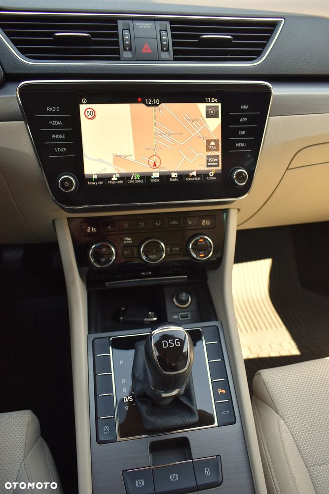 Skoda Superb 1.5 TSI Style DSG - 7