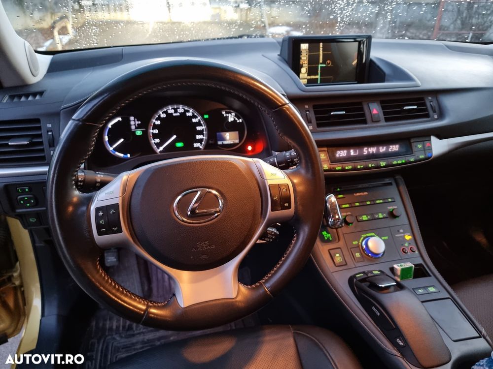 Lexus CT 200h Aut. Eco - 12