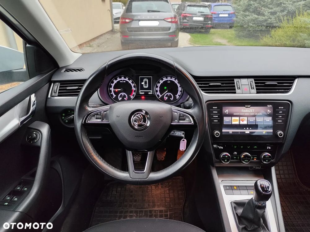 Skoda Octavia - 10