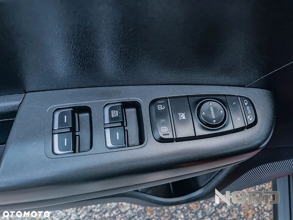 Kia Sportage 1.6 GDI M 2WD - 18