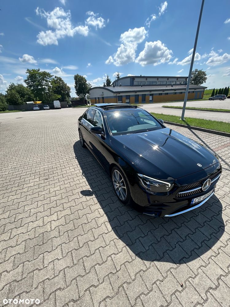 Mercedes-Benz Klasa E 200 4-Matic AMG - 20