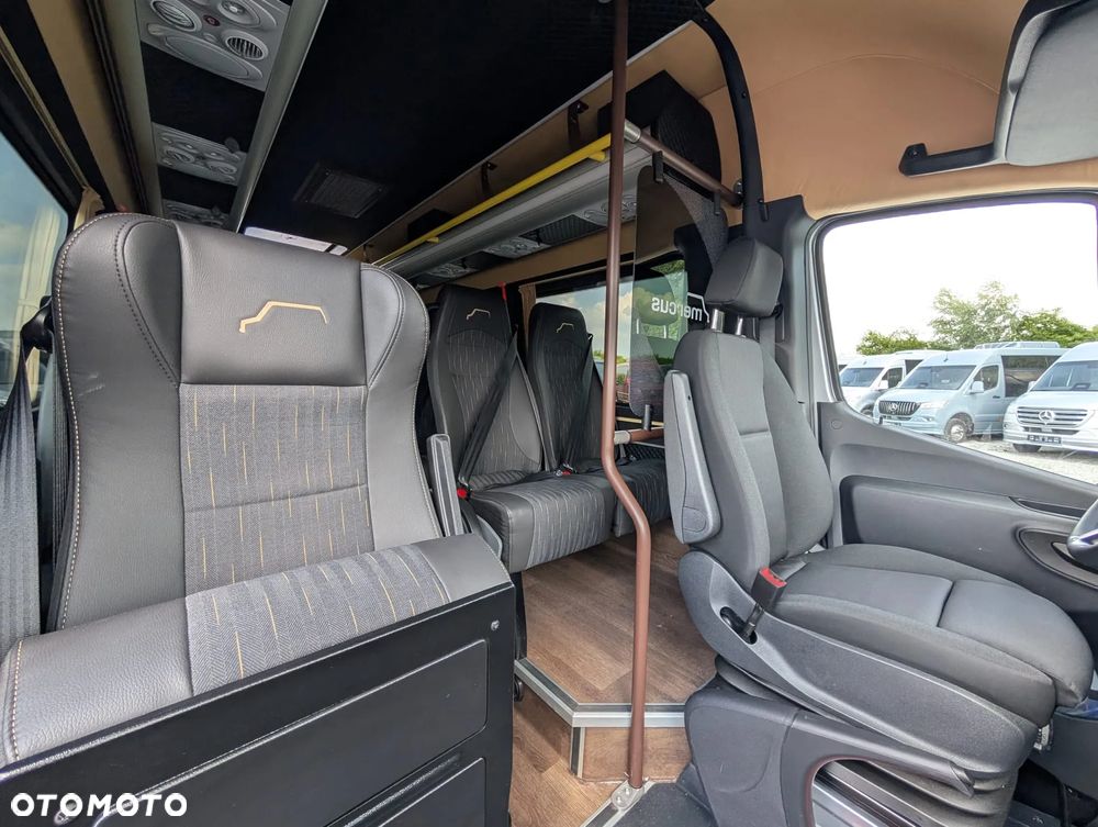 Mercedes-Benz Sprinter 519 - 20