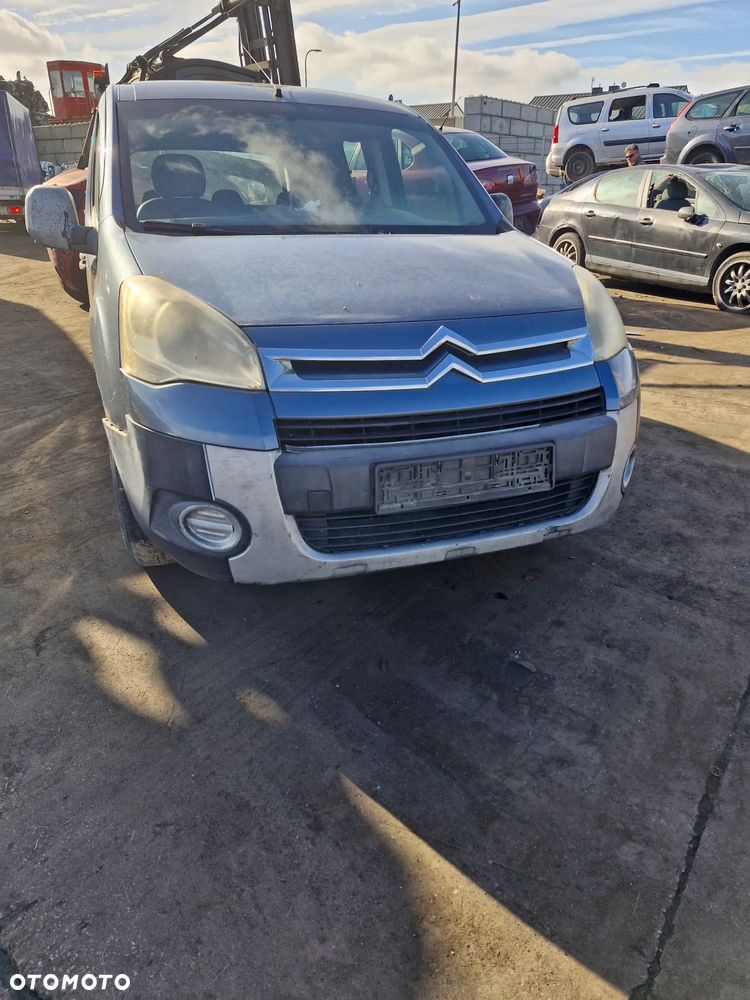 Zderzak Przedni Przód Citroen Berlingo II