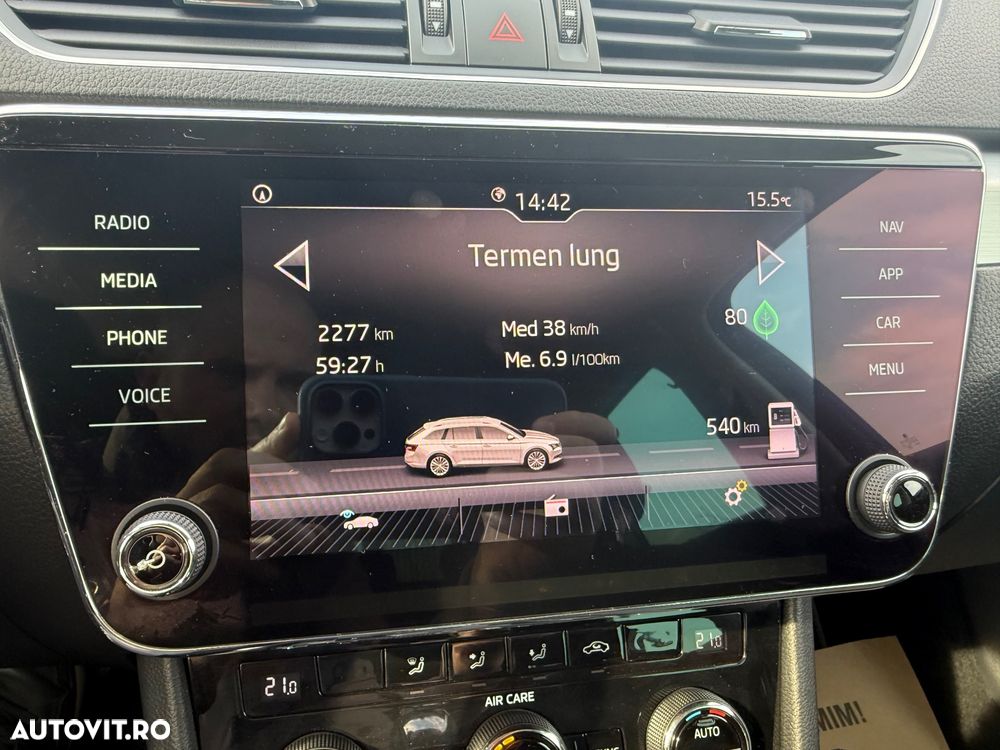 Skoda Superb 2.0 TDI DSG Active - 32