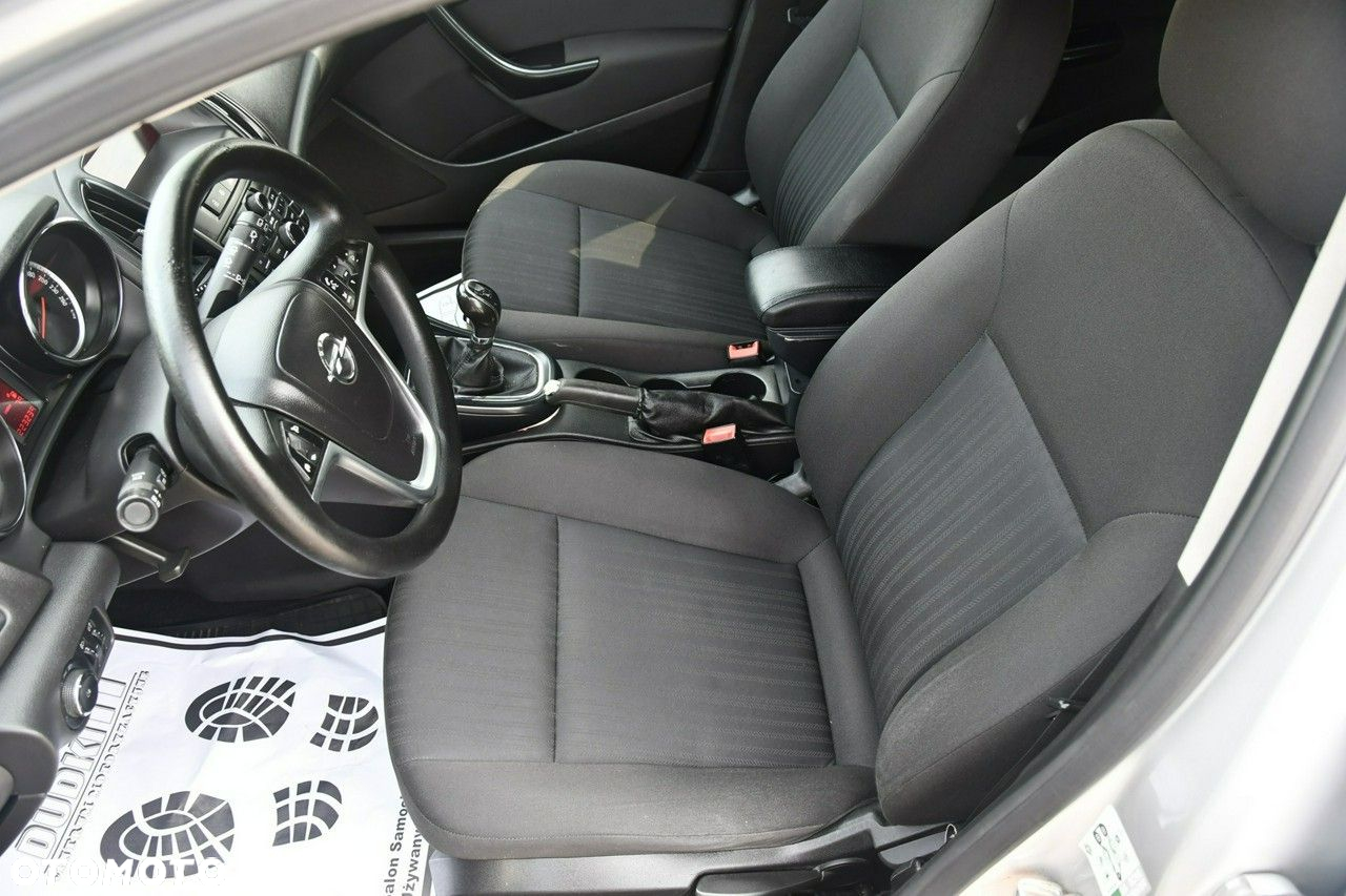 Opel Astra - 14