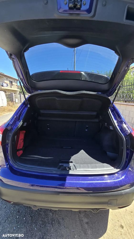 Nissan Qashqai - 4