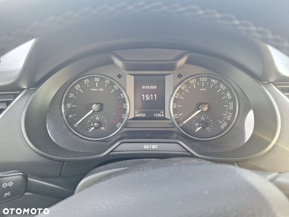 Skoda Octavia 1.6 TDI Ambition - 11