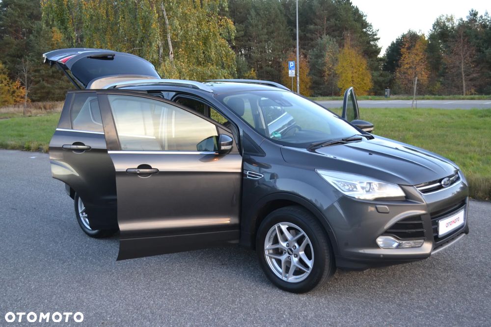 Ford Kuga 2.0 TDCi 4x4 Titanium - 33