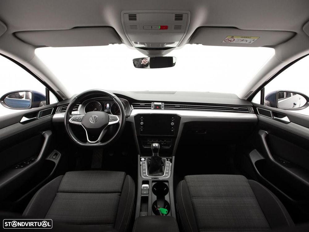 VW Passat Variant 2.0 TDi Business - 6