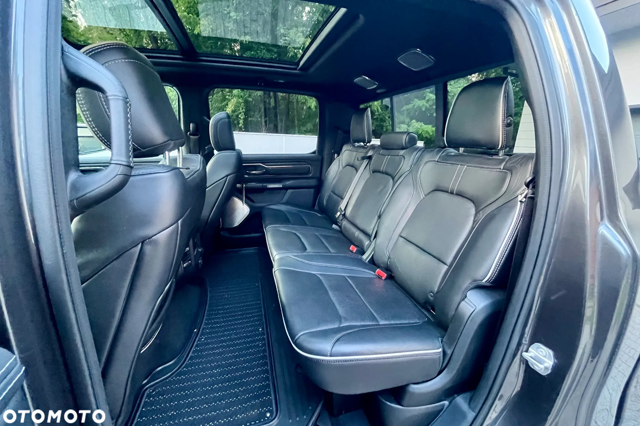 RAM 1500 5.7 Crew Cab Limited - 21