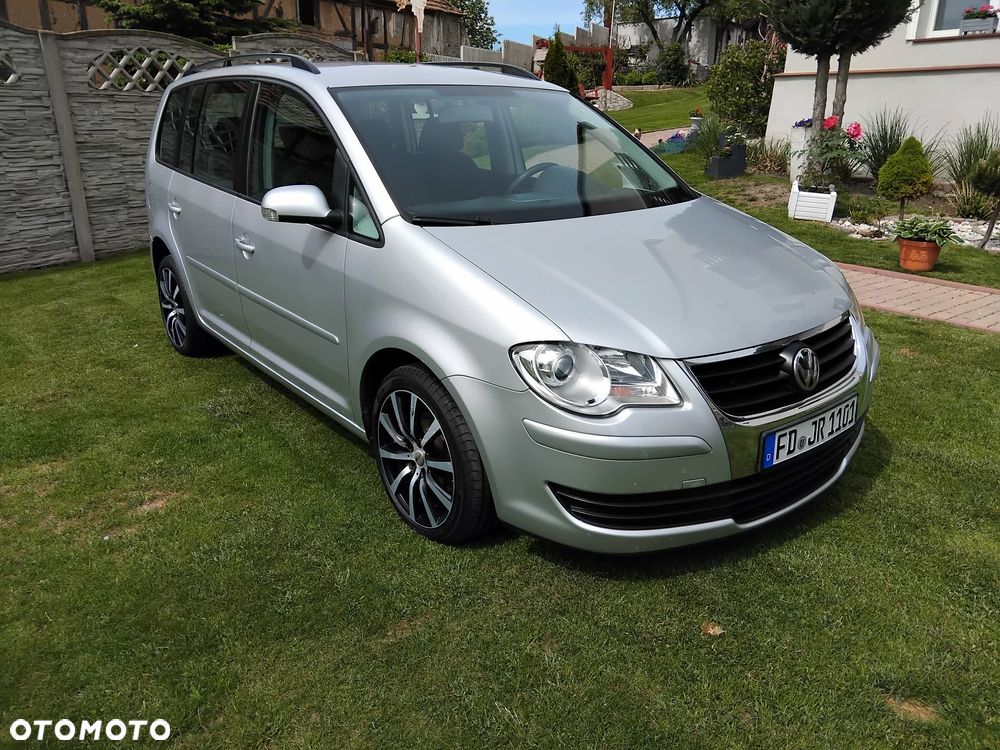 Volkswagen Touran 1.6 Freestyle - 9