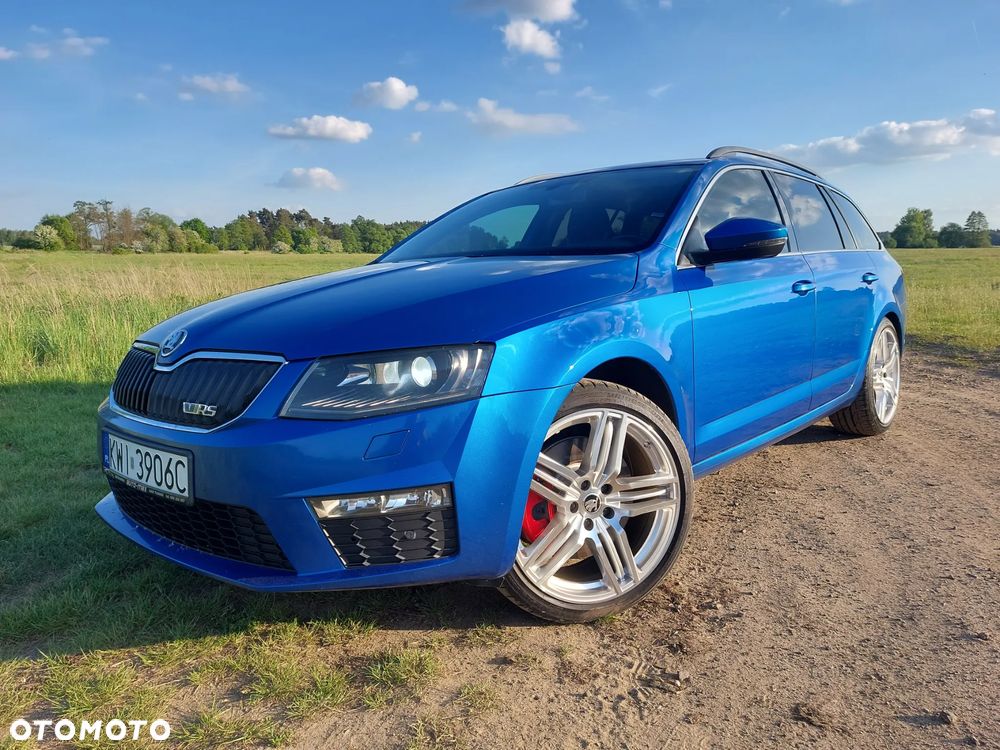 Skoda Octavia 2.0 TDI RS DSG - 1
