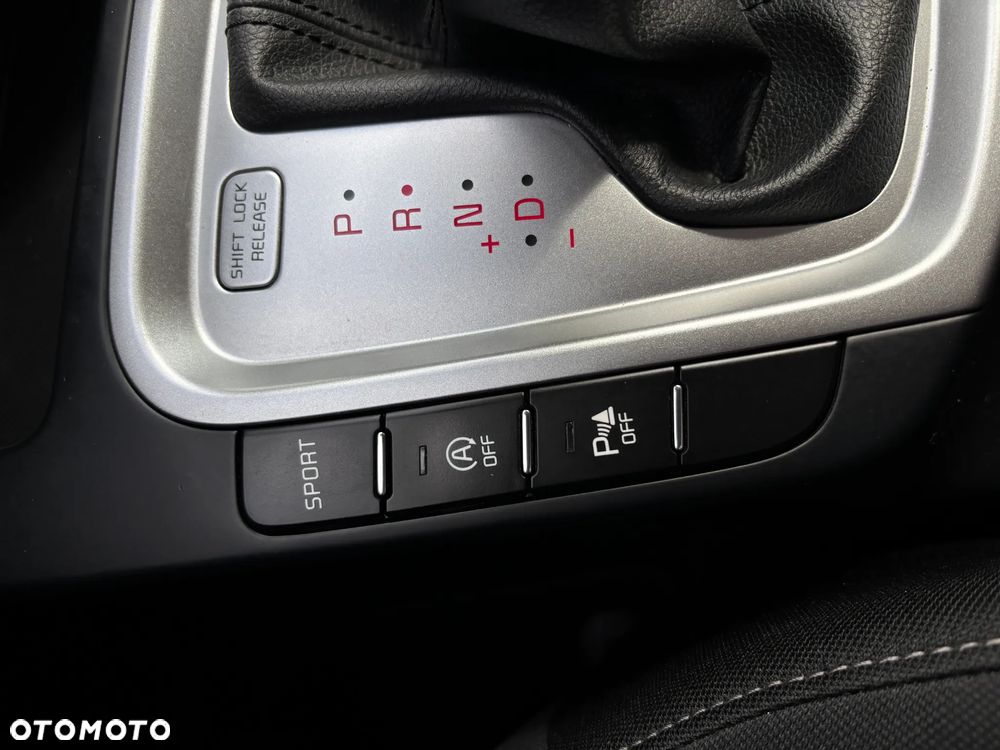 Kia XCeed 1.4 T-GDI M DCT - 19