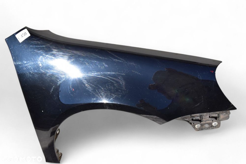 Błotnik Prawy Przód VOLKSWAGEN GOLF V - 2