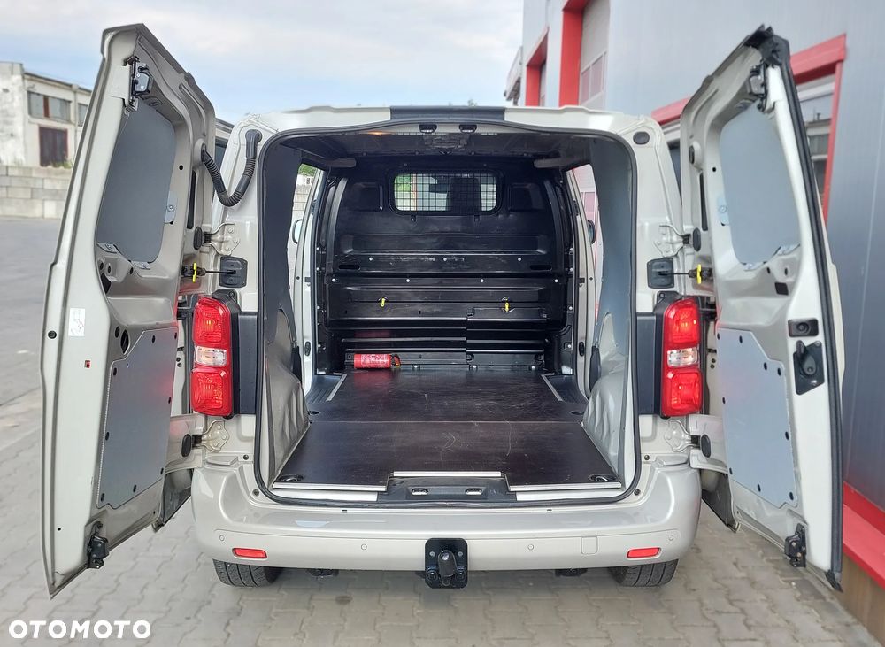 Toyota PROACE - 10