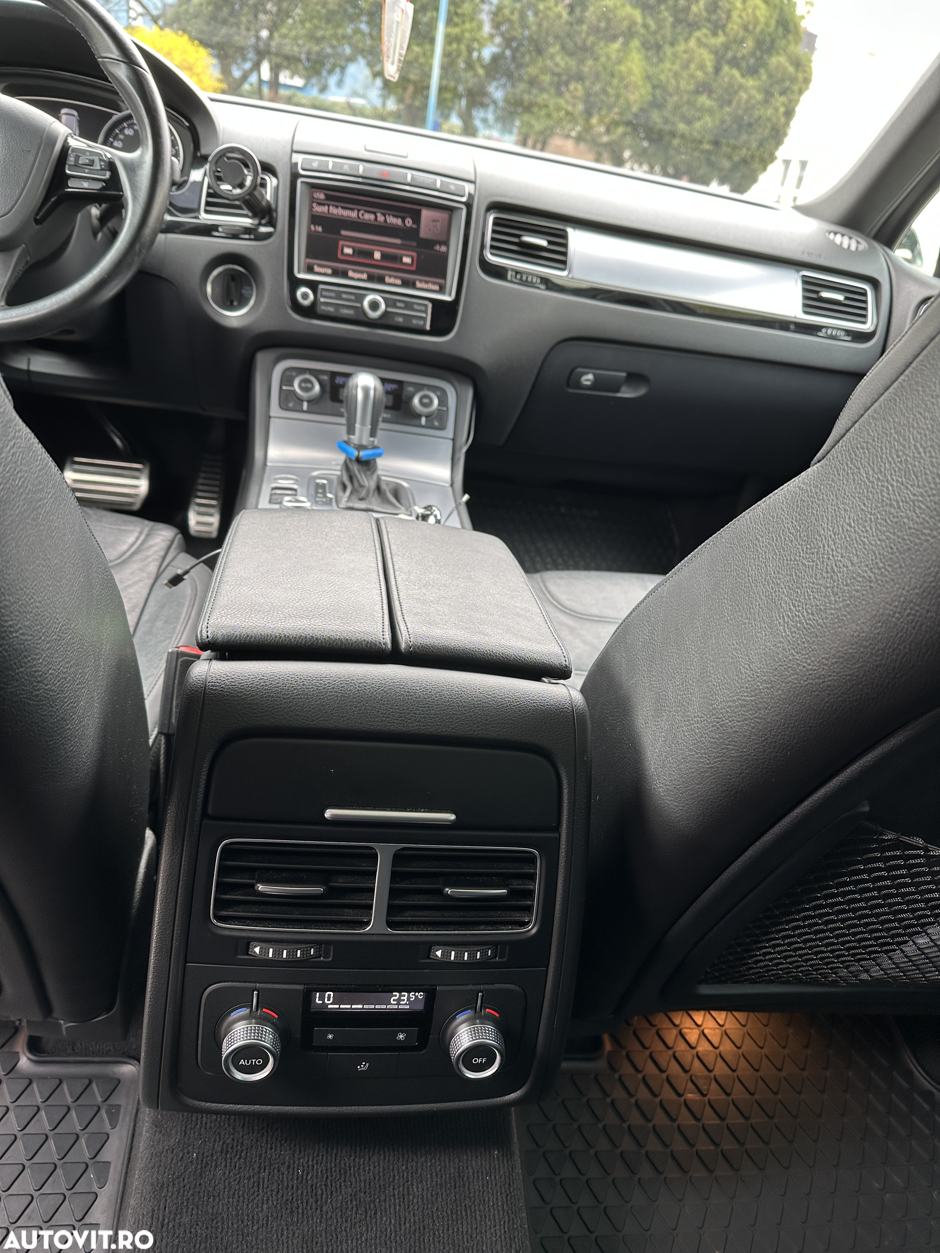 Volkswagen Touareg 3.0 V6 TDI SCR Blue Motion DPF Automatik Executive Edition - 9